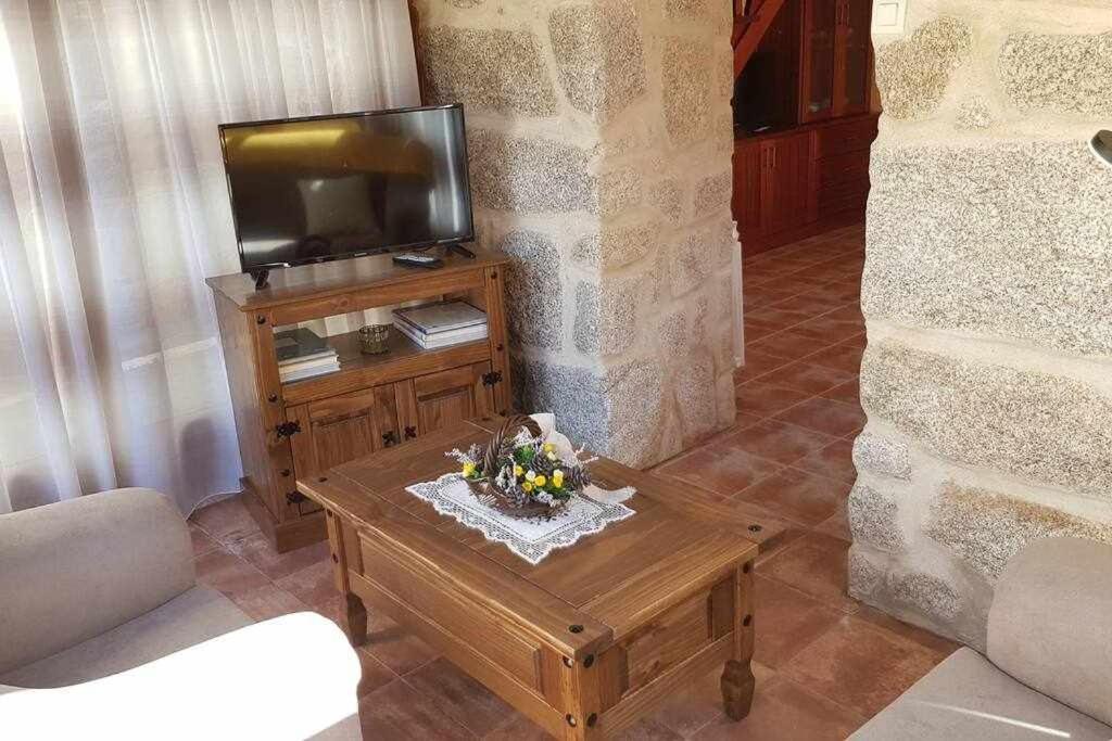 Casa Cuadrantecasa De Piedra En Playa De Carnota Villa Pedrafigueira Eksteriør billede